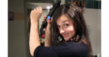 ... werden die Haare mit dem Styler zu Wellen geformt.