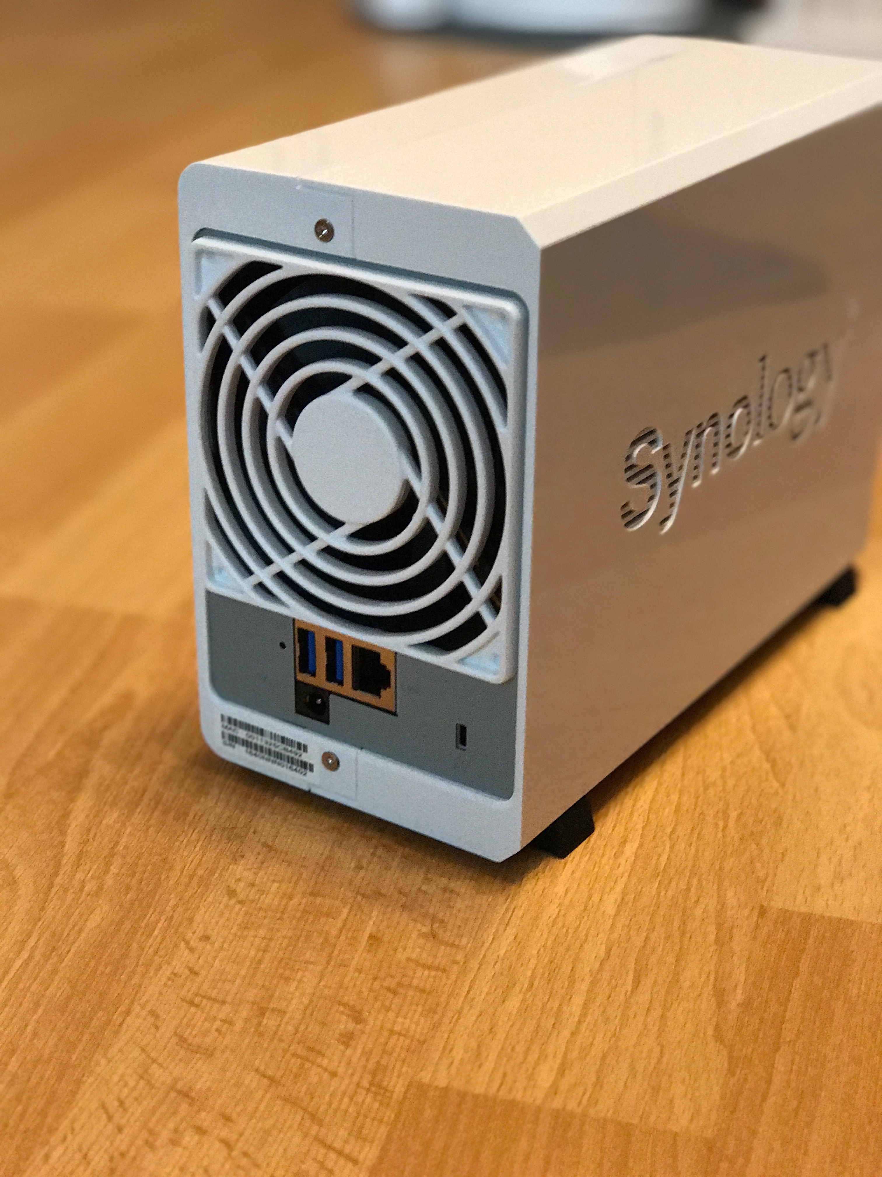 Synology NAS Rückseite