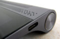USB-C-Anschluss & Power-Button des Lenovo Yoga Tab 3 Plus
