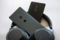 "Liquid black" & "deep green" zum Vergleich