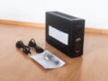 Zwei Stromkabel, ein USB-Kabel und die Anleitung – APC ist in Spendierlaune.