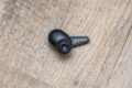 Die Libratone Air+ Earbuds bieten wenig Fläche ...